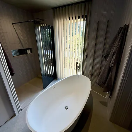 537 Emilion - Luxury 4*