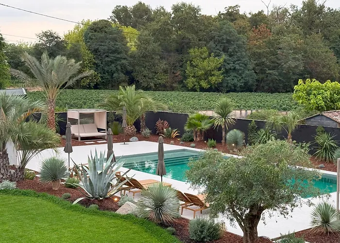 537 Emilion - Luxury 4*