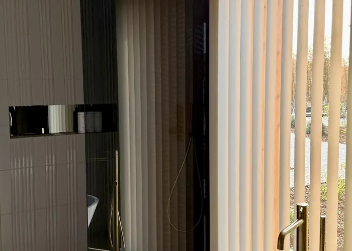 537 Emilion - Luxury 4* Saint-Laurent-des-Combes