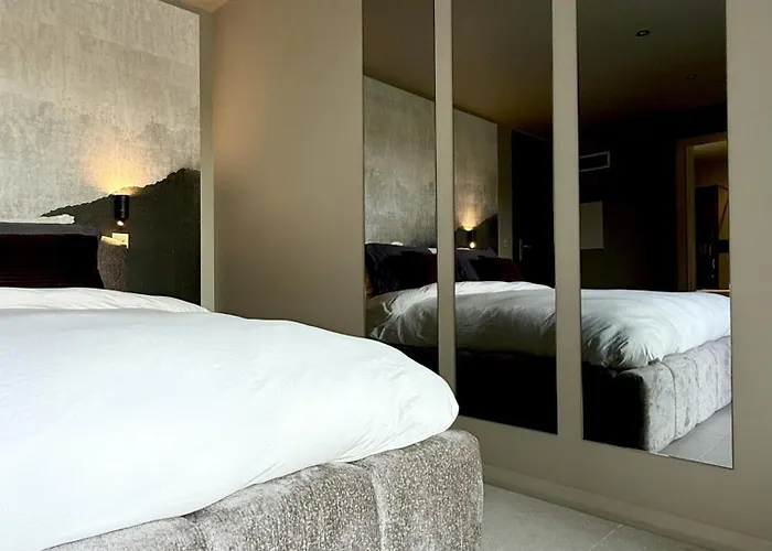 537 Emilion - Luxury 4* Saint-Laurent-des-Combes